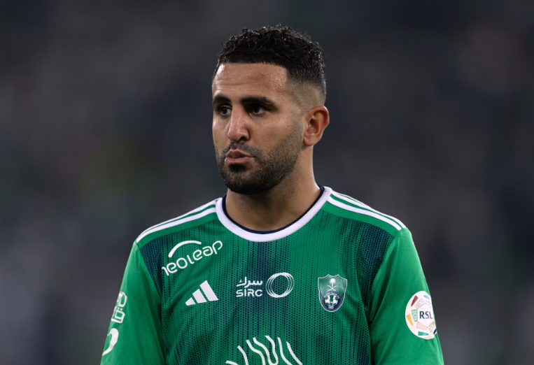 محرز يتأهل رفقة الأهلي لربع نهائي كأس خادم الحرمين