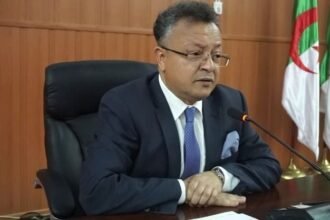 وزير التعليم العالي يُؤلف كتابا يجمع أهم القضايا المعاصرة