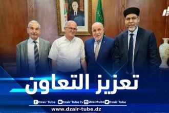 وزير الشؤون الدينية يستقبل رئيس المجلس الأعلى للغة العربية