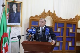 وزير العدل يكرّم المحبوسين المتفوقين في الباك والبيام 