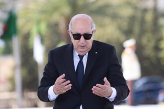 الرئيس تبون يعزي في استشهاد عسكري بتيبازة