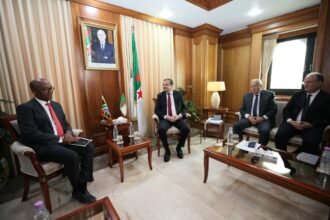 عرقاب يستقبل وزير التجارة والصناعة والمنافسة لجنوب إفريقيا..وهذا ما دار بينهما