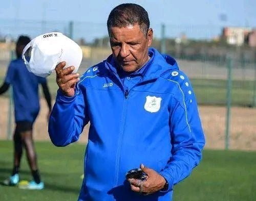 عمراني :”اللاعبون قدموا مباراة رجولية في أرضية ميدان كارثية”