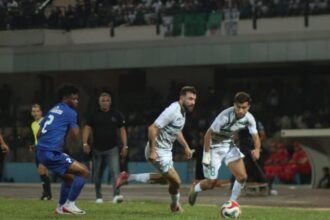 مستقبل الرويسات يفرض التعادل أمام ترجي مستغانم و يواصل مطاردة الصدارة