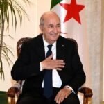 منح عمار بن جامع وسام الاستحقاق الوطني