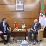 عطاف يجري لقاءً على انفراد مع نظيره البيلاروسي